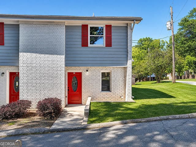 2 bedroom, 2 bathroom, 1,070 sq ft townhouse sold at 1838 Dunlap Avenue UNIT 10, East Point, GA 30344