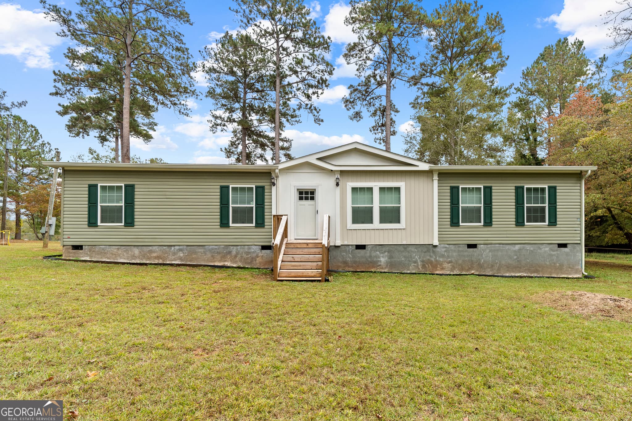 3 bedroom, 2 bathroom, 1,958 sq ft mobile home for sale at 231 C Little Road, Milledgeville, GA 31061