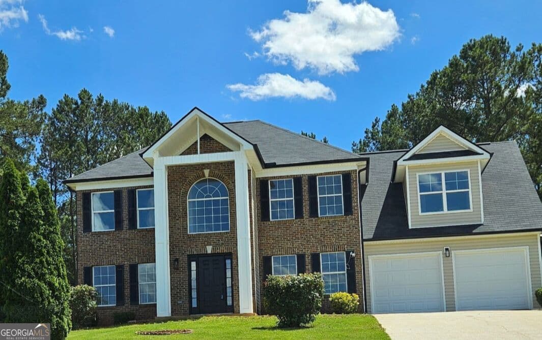 4 bedroom, 2.5 bathroom, 2,400 sq ft single family residence for sale at 681 Burtons Cove, Hampton, GA 30228