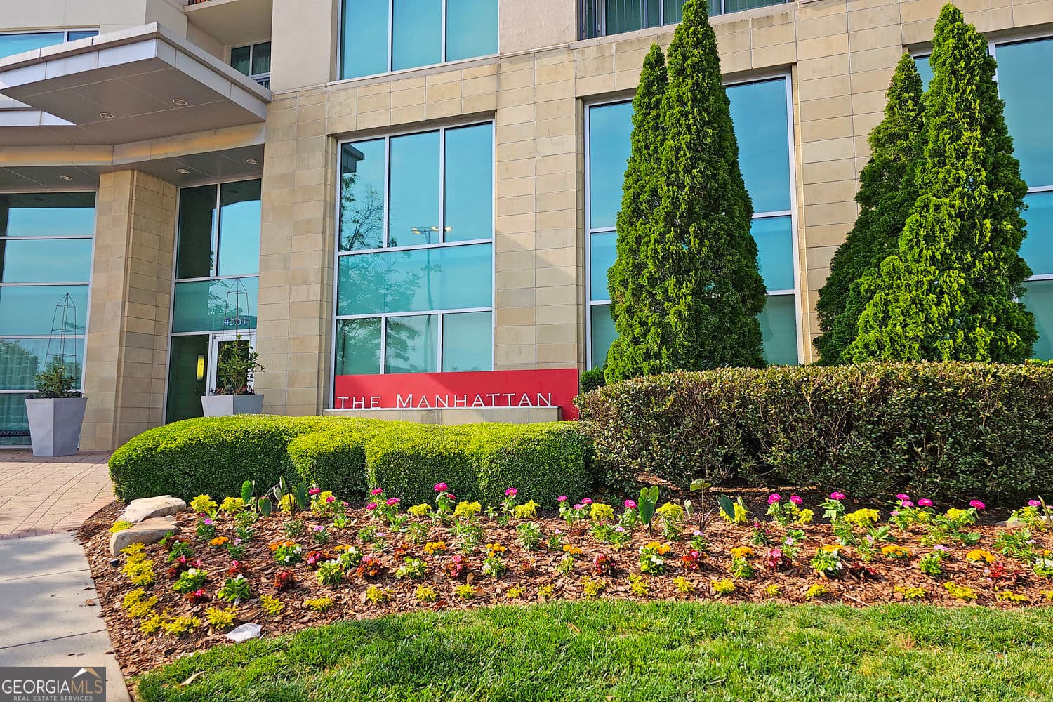 1 bedroom, 1 bathroom, 882 sq ft condominium sold at 4561 Olde Perimeter Way 1907, Atlanta, GA 30346
