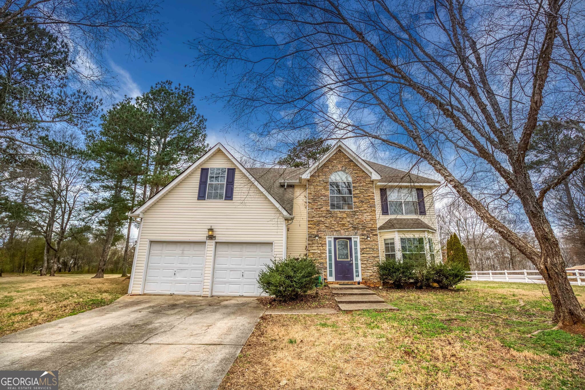 4 bedroom, 2.5 bathroom, 2,402 sq ft single family residence sold at 679 Michael Circle, Monroe, GA 30655