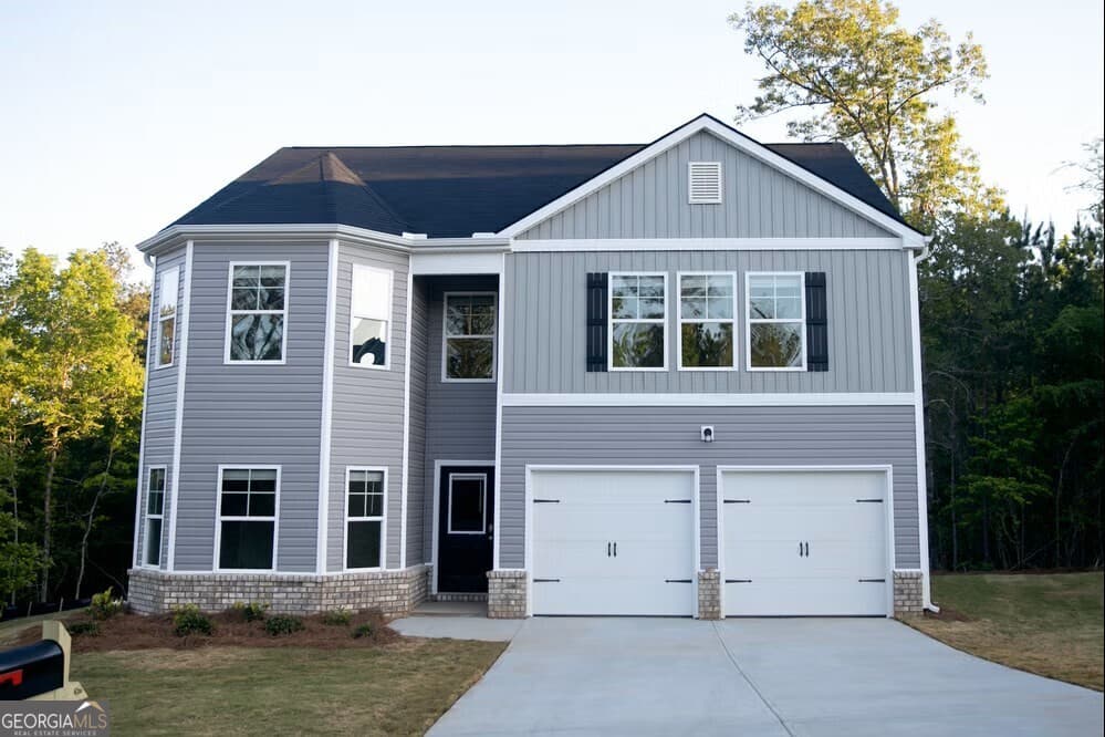 4 bedroom, 3 bathroom, 2,350 sq ft single family residence sold at 706 Lipizzan Trace, Hogansville, GA 30230