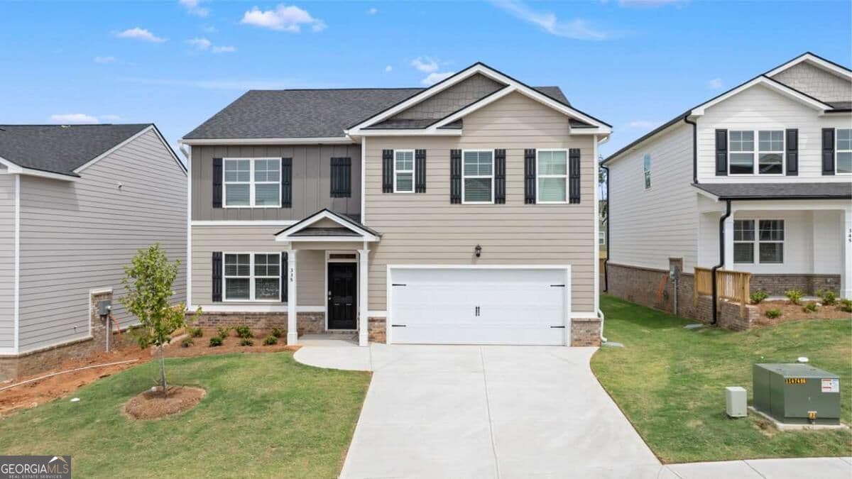 5 bedroom, 3 bathroom single family residence for sale at 108 Planters Row, Perry, GA 31069