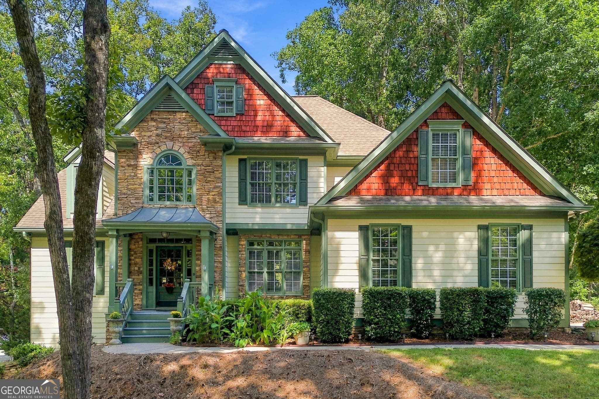 6 bedroom, 4 bathroom, 4,205 sq ft single family residence for sale at 7930 Willow Point, Gainesville, GA 30506