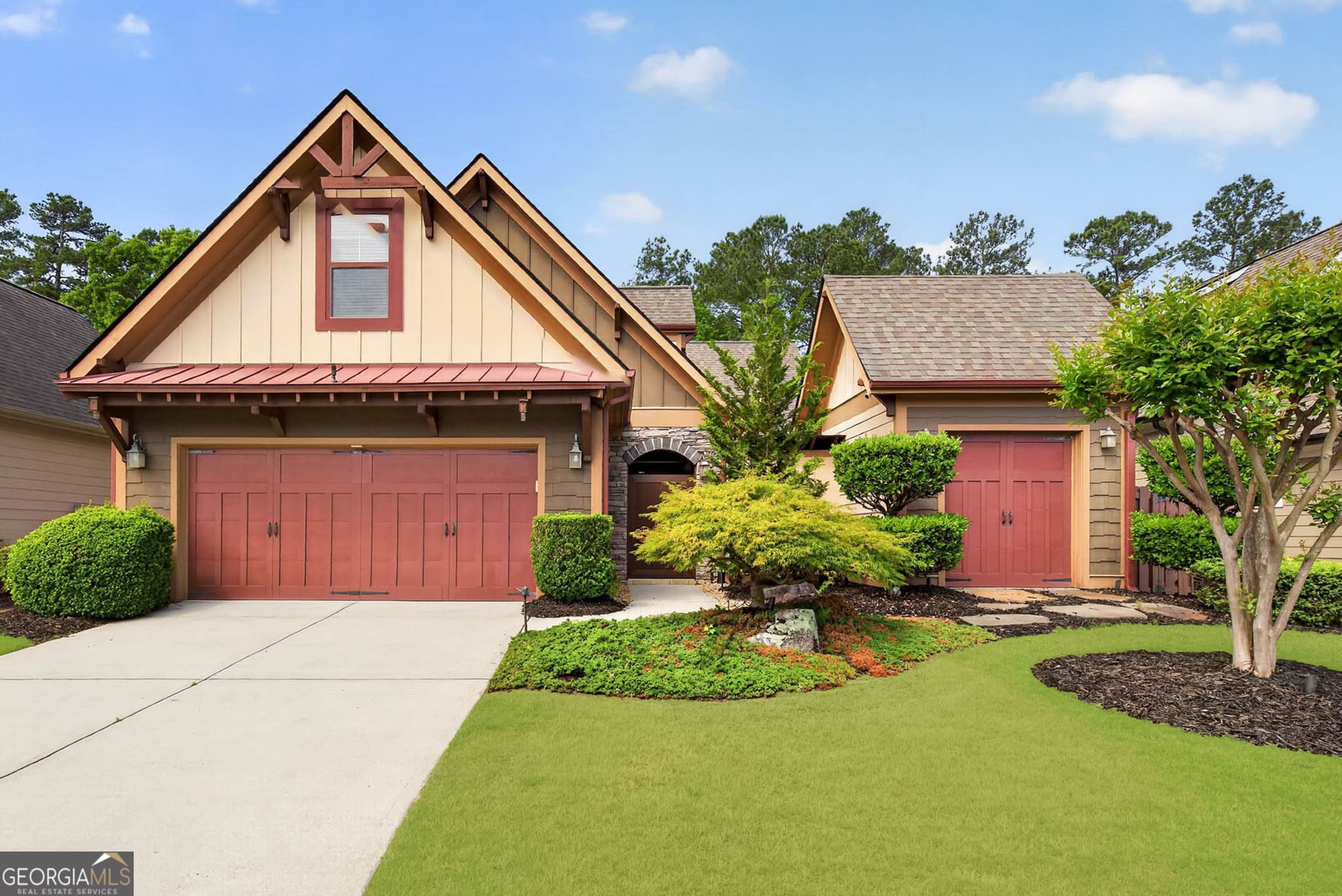 3 bedroom, 3.5 bathroom, 2,885 sq ft single family residence sold at 1007 Saranac Park, Peachtree City, GA 30269
