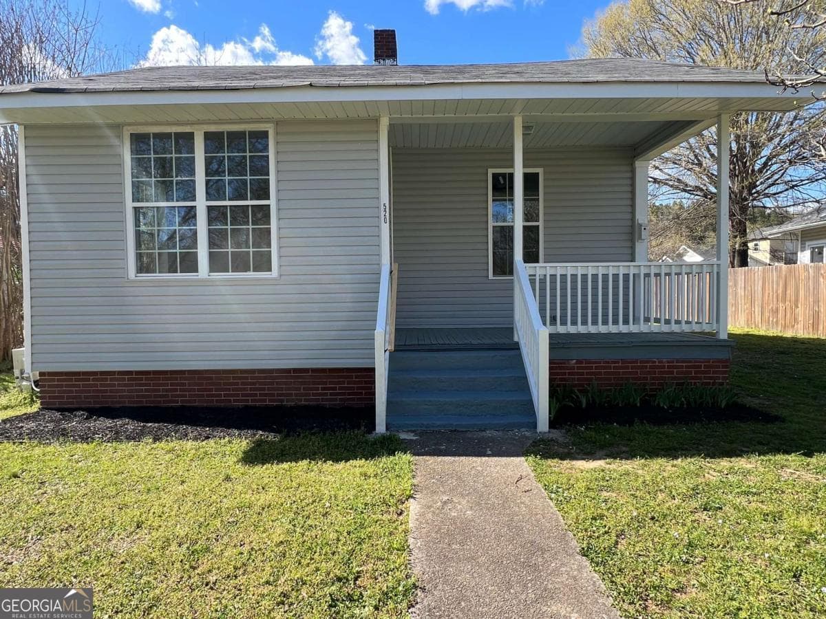 1 bedroom, 1 bathroom, 700 sq ft single family residence sold at 520 2nd Shannon Street, Rome, GA 30161