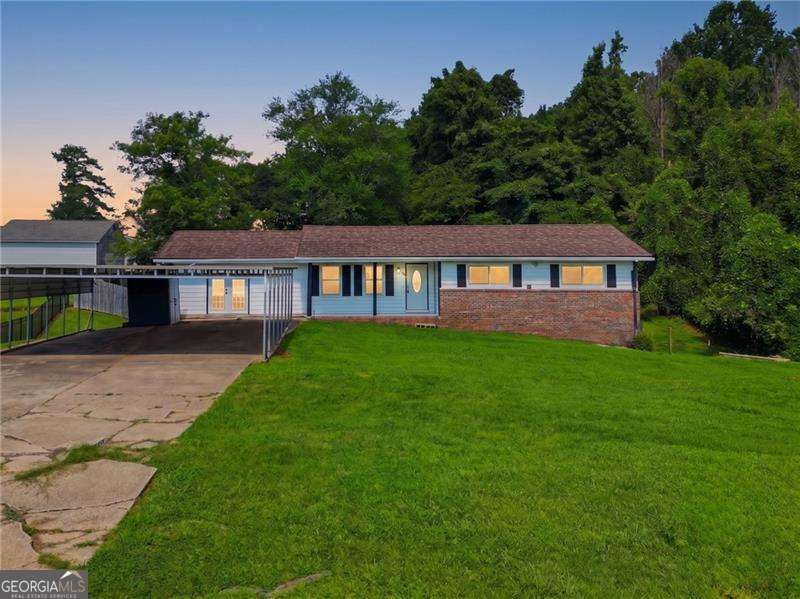5 bedroom, 2 bathroom, 2,239 sq ft single family residence for sale at 553 Mount Taber Church Road, Dallas, GA 30157