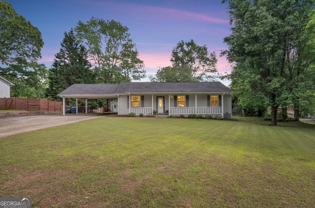3 bedroom, 1.5 bathroom, 1,143 sq ft single family residence sold at 804 Whitehall Drive, Lawrenceville, GA 30043