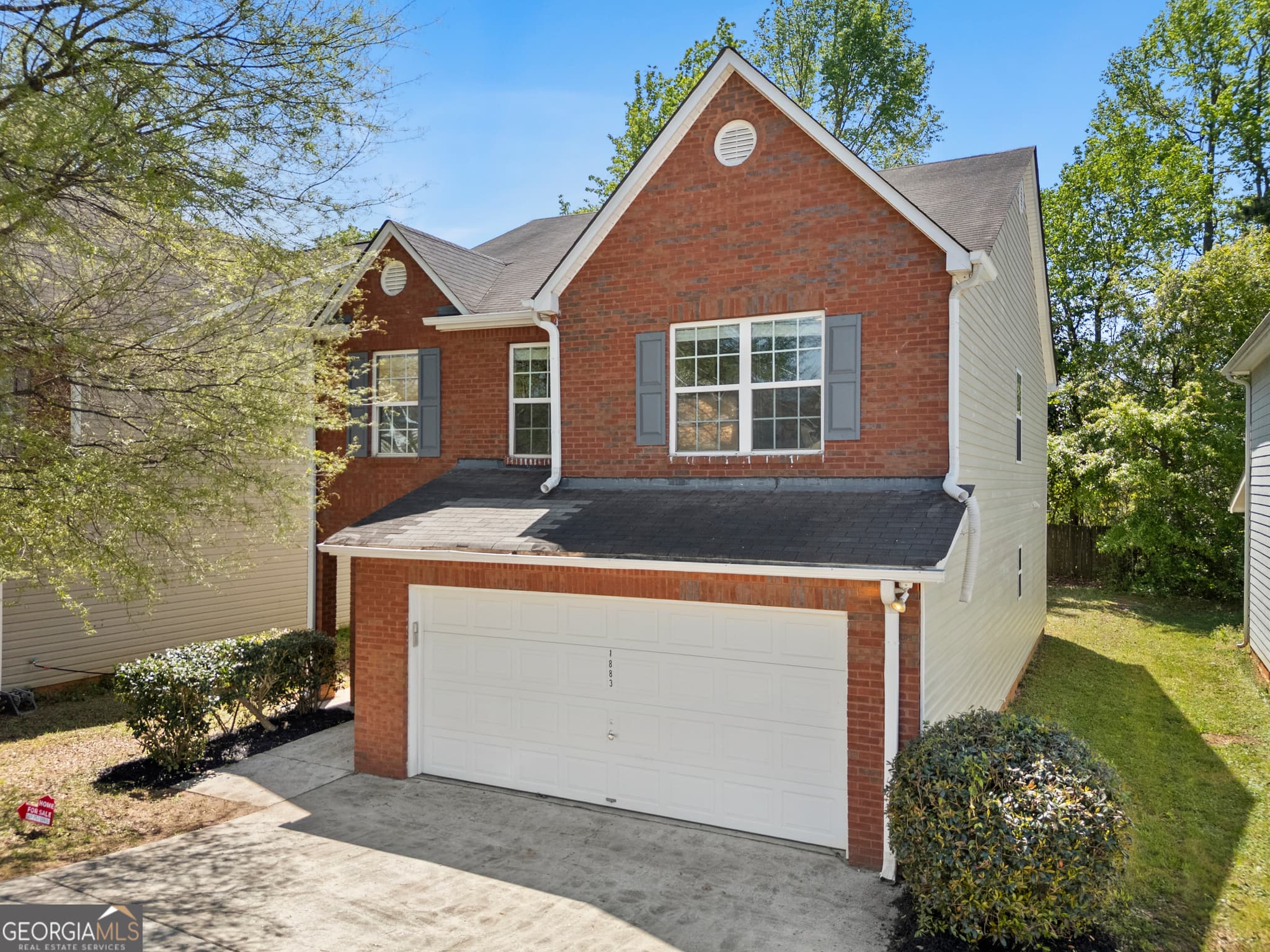 4 bedroom, 2.5 bathroom, 2,156 sq ft single family residence for sale at 1883 Simmons Lane, Hampton, GA 30228