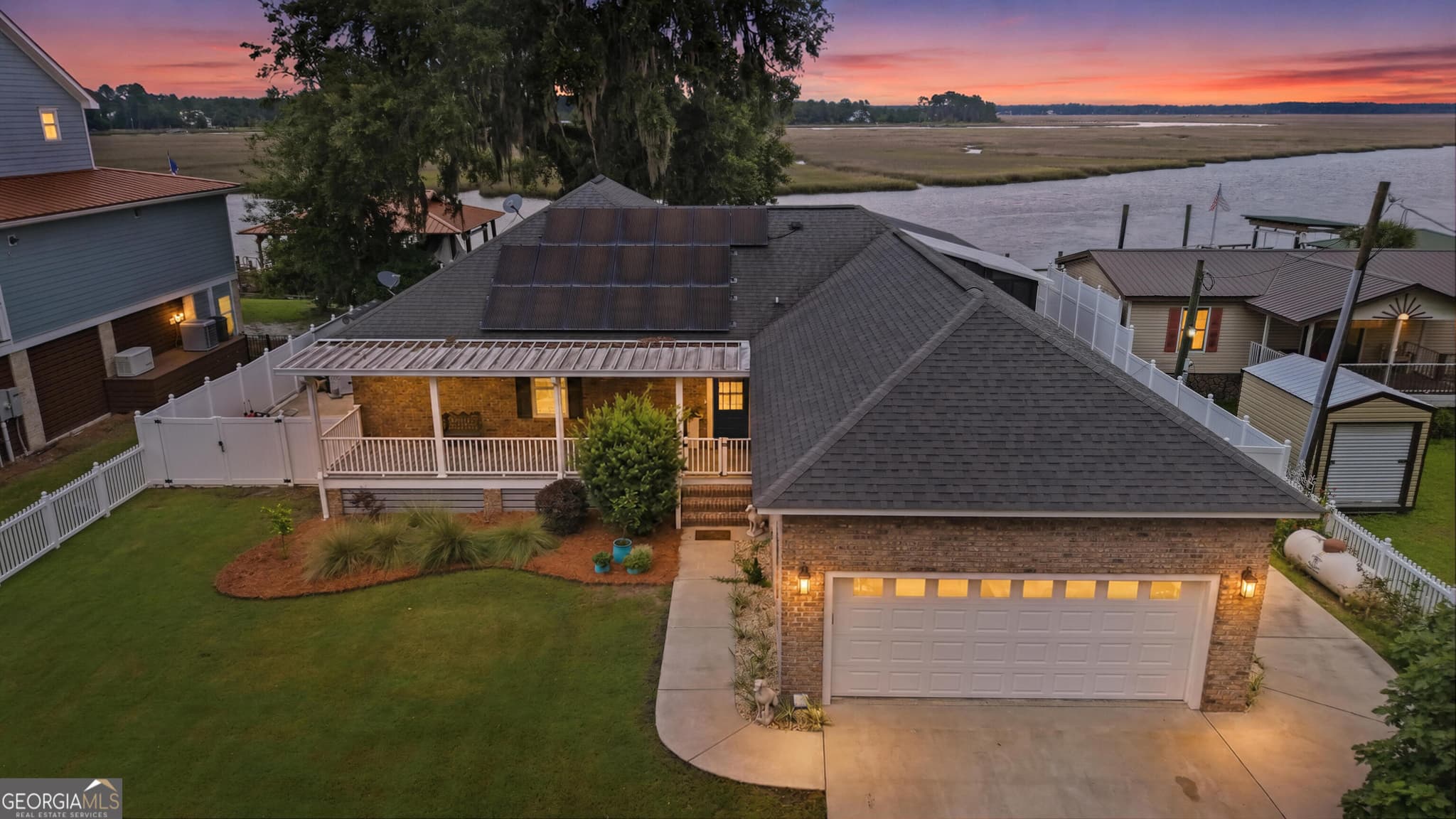 3 bedroom, 2.5 bathroom, 2,010 sq ft single family residence for sale at 543 E 1st Street, Midway, GA 31320