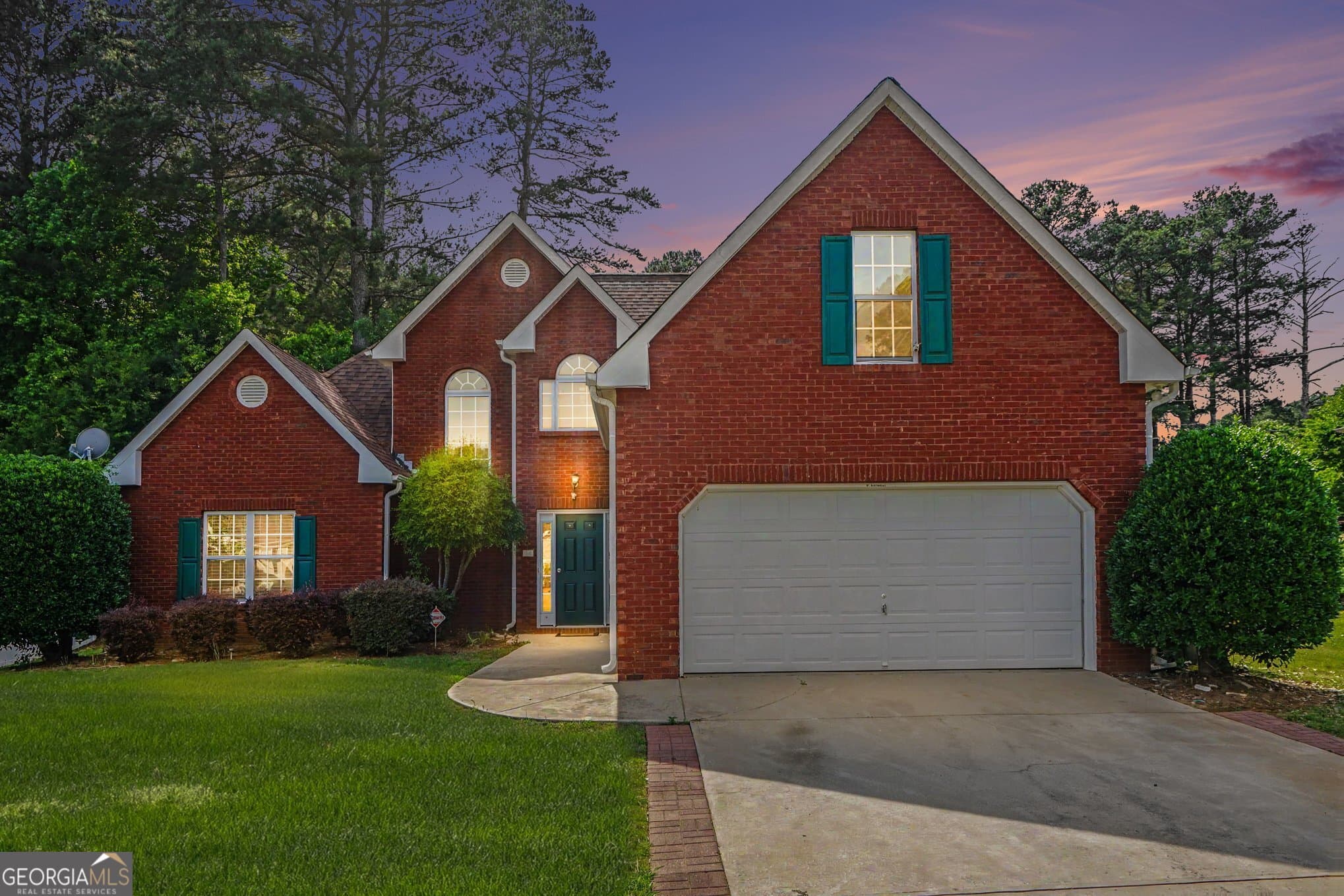 4 bedroom, 2.5 bathroom, 2,159 sq ft single family residence sold at 3419 SW Allie Drive, Snellville, GA 30039