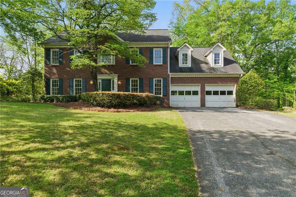 5 bedroom, 2.5 bathroom, 2,762 sq ft single family residence sold at 1550 Pine Creek Way, Woodstock, GA 30188