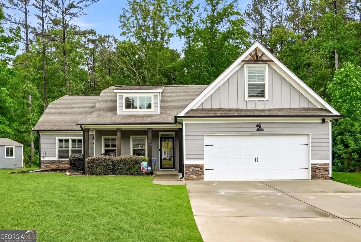 3 bedroom, 2 bathroom single family residence sold at 115 Stonedell Drive, Dallas, GA 30157