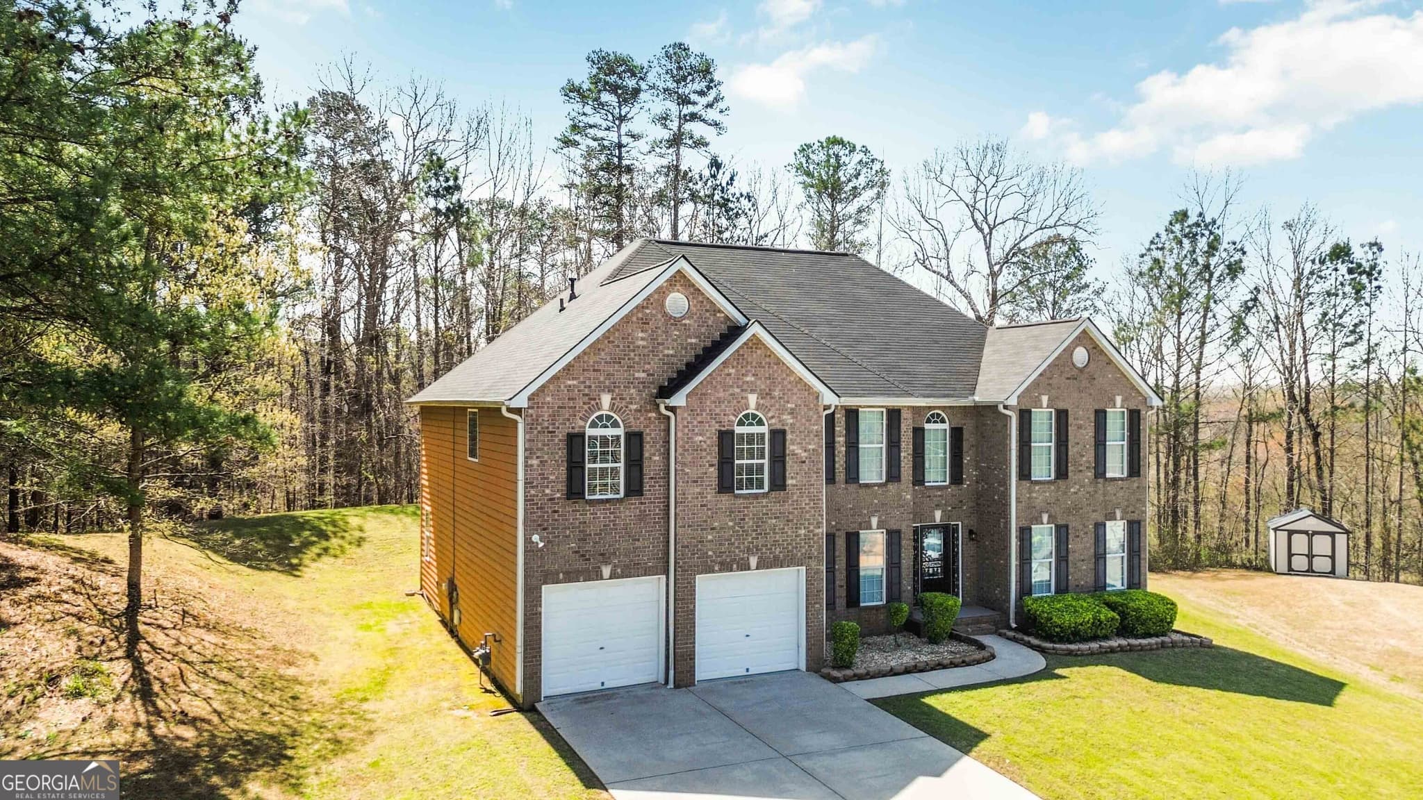 5 bedroom, 4 bathroom, 3,954 sq ft single family residence sold at 10224 HEMLOCK Way, Jonesboro, GA 30238