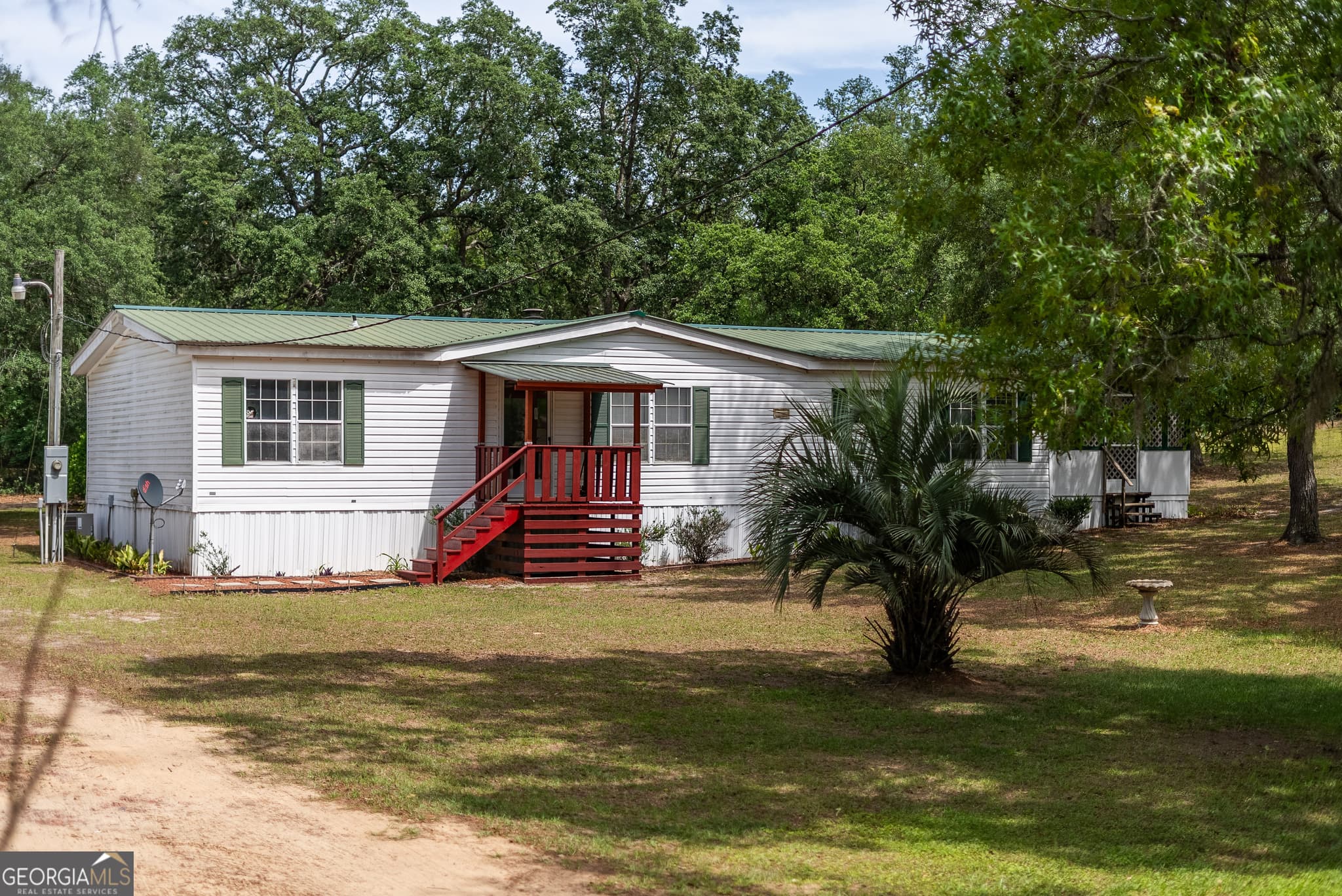 3 bedroom, 2.5 bathroom, 1,512 sq ft manufactured home,mobile home sold at 5968 Yellow Bluff Road, Blackshear, GA 31516