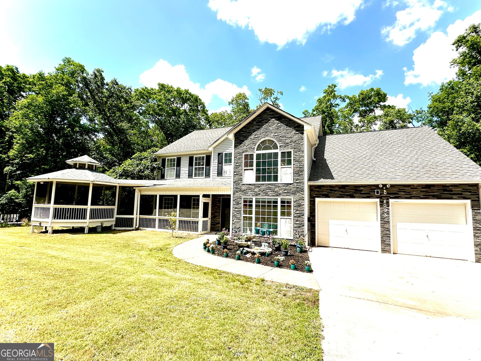 4 bedroom, 3 bathroom, 2,910 sq ft single family residence sold at 8093 Banks Mill Road, Douglasville, GA 30135