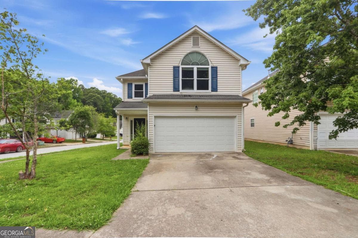 3 bedroom, 2.5 bathroom, 1,936 sq ft single family residence sold at 2879 Two Lake Circle, Atlanta, GA 30349