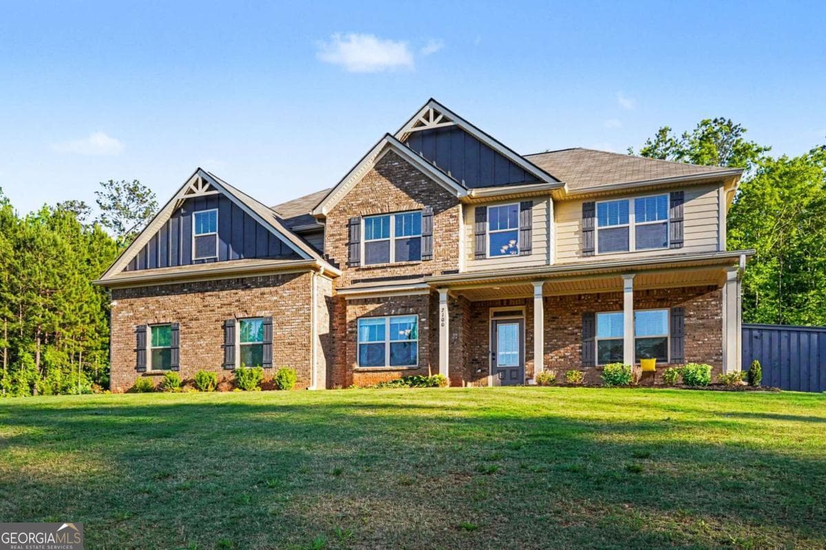 5 bedroom, 4 bathroom, 3,439 sq ft single family residence sold at 2100 River Walk Court, Griffin, GA 30223