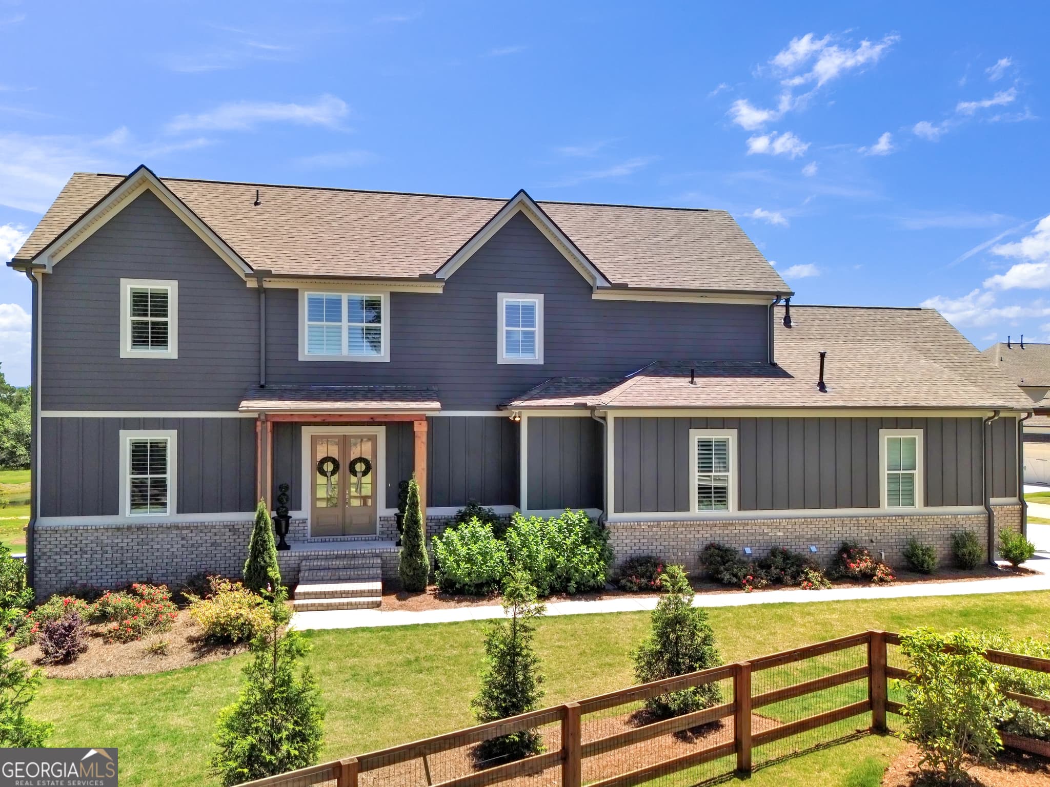 4 bedroom, 4.5 bathroom, 3,330 sq ft single family residence sold at 1645 Silo Bend, Watkinsville, GA 30677