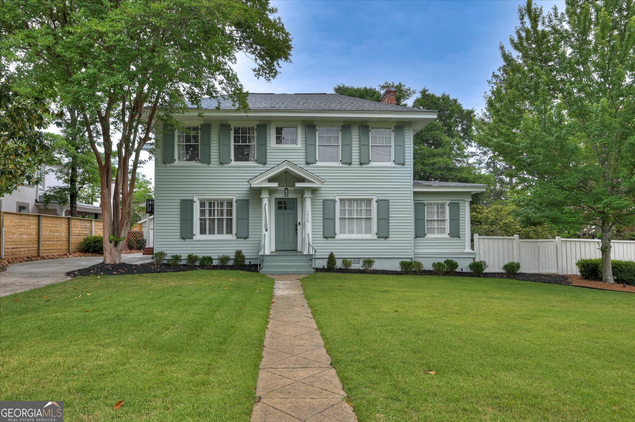 4 bedroom, 3 bathroom, 3,328 sq ft single family residence sold at 1338 Glenn Avenue, Augusta, GA 30904