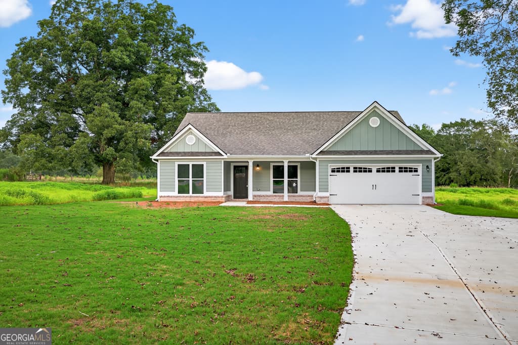 4 bedroom, 2.5 bathroom, 2,200 sq ft single family residence sold at 3229 Broadnax Mill Road 4, Loganville, GA 30052