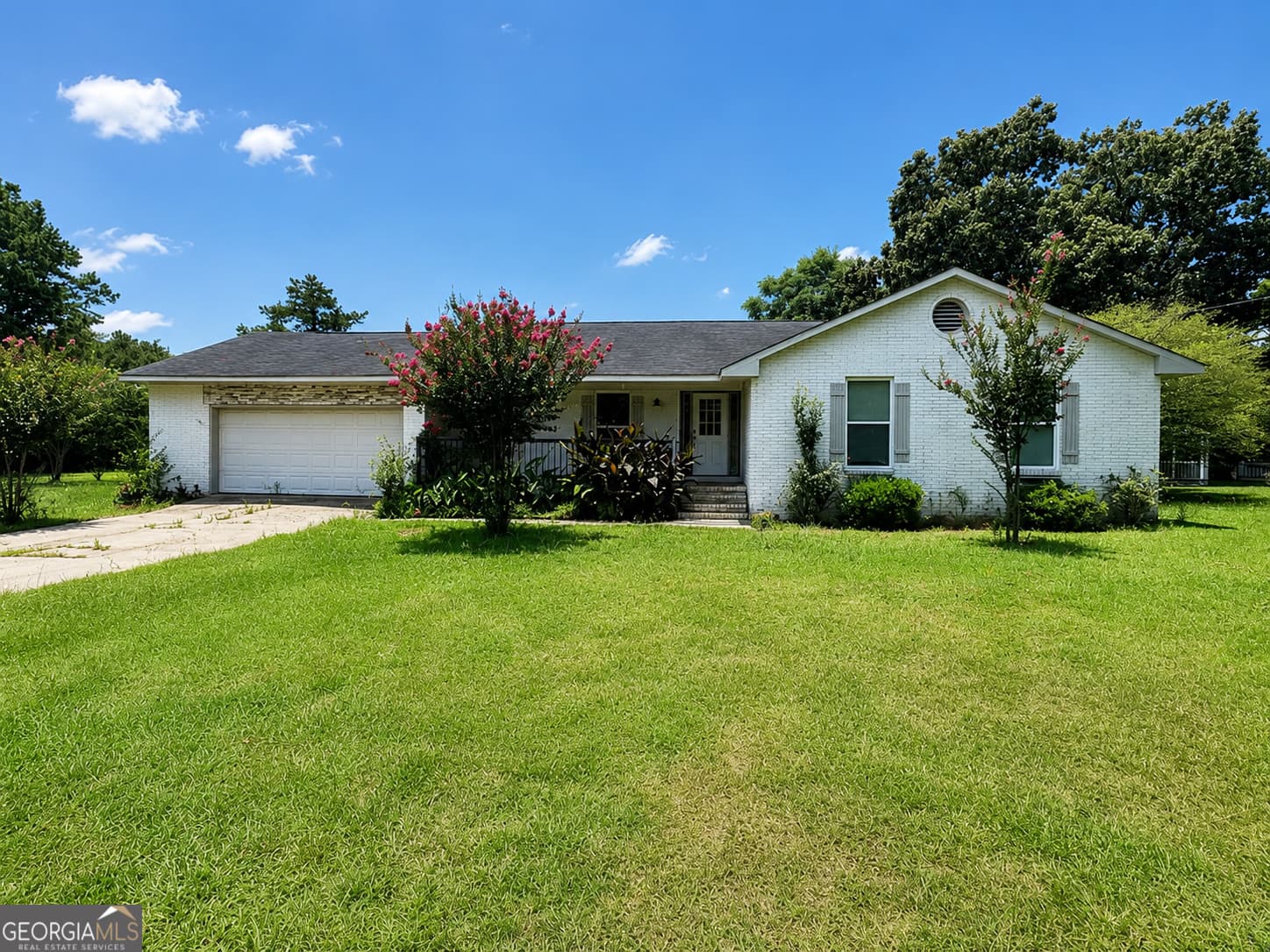 4 bedroom, 2 bathroom, 1,687 sq ft single family residence for sale at 53 San Louise Drive, Fort Valley, GA 31030
