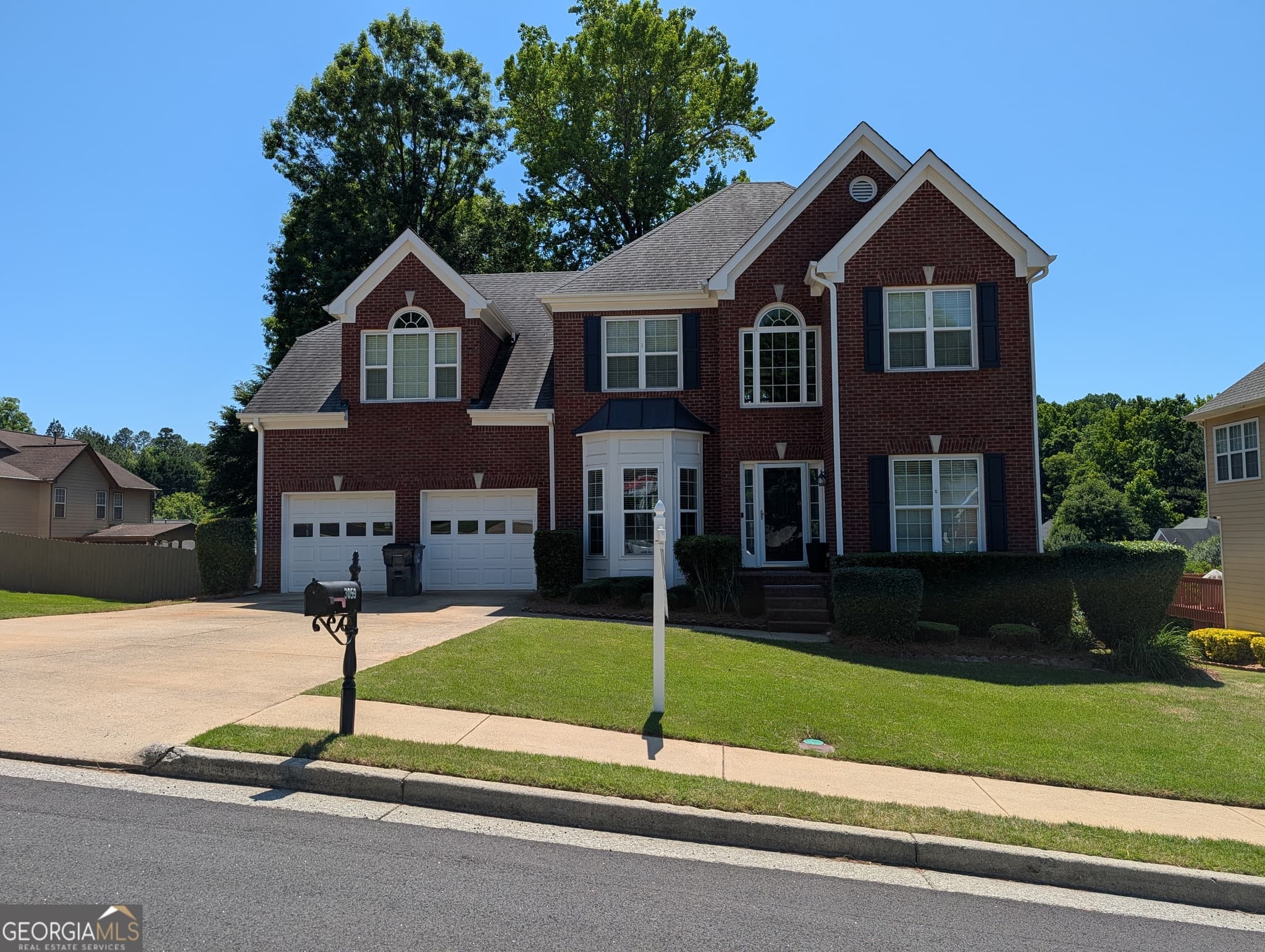 4 bedroom, 2.5 bathroom, 2,381 sq ft single family residence sold at 3059 Savannah Walk Lane, Suwanee, GA 30024