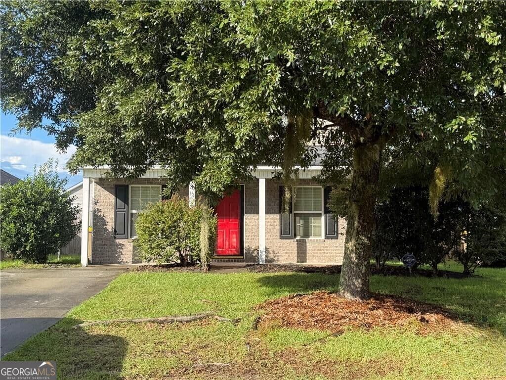3 bedroom, 2 bathroom, 1,010 sq ft single family residence for sale at 36 Rice Mill Road, Port Wentworth, GA 31407