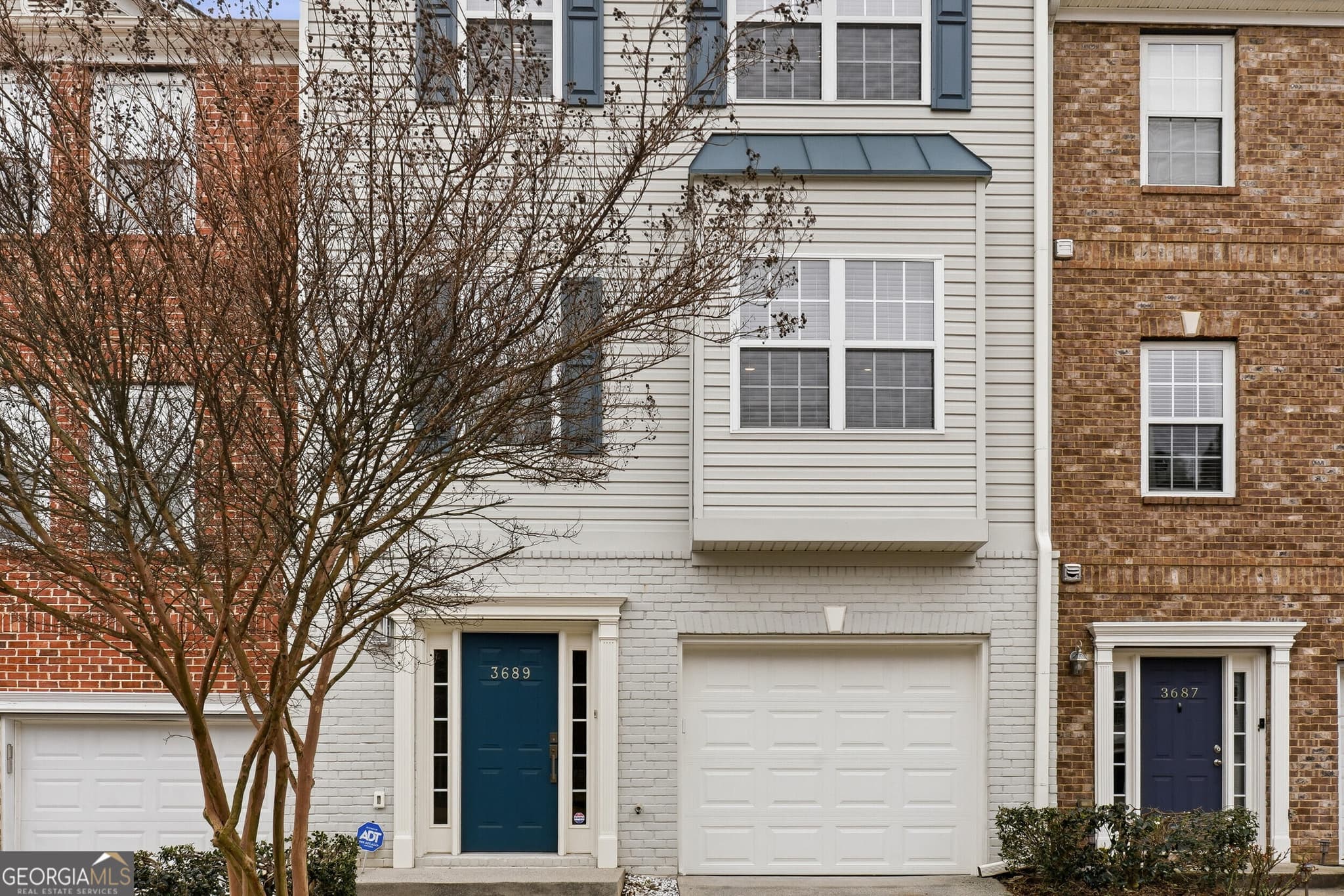 4 bedroom, 3.5 bathroom, 2,000 sq ft townhouse for sale at 3684 Lantern Walk Lane, Scottdale, GA 30079