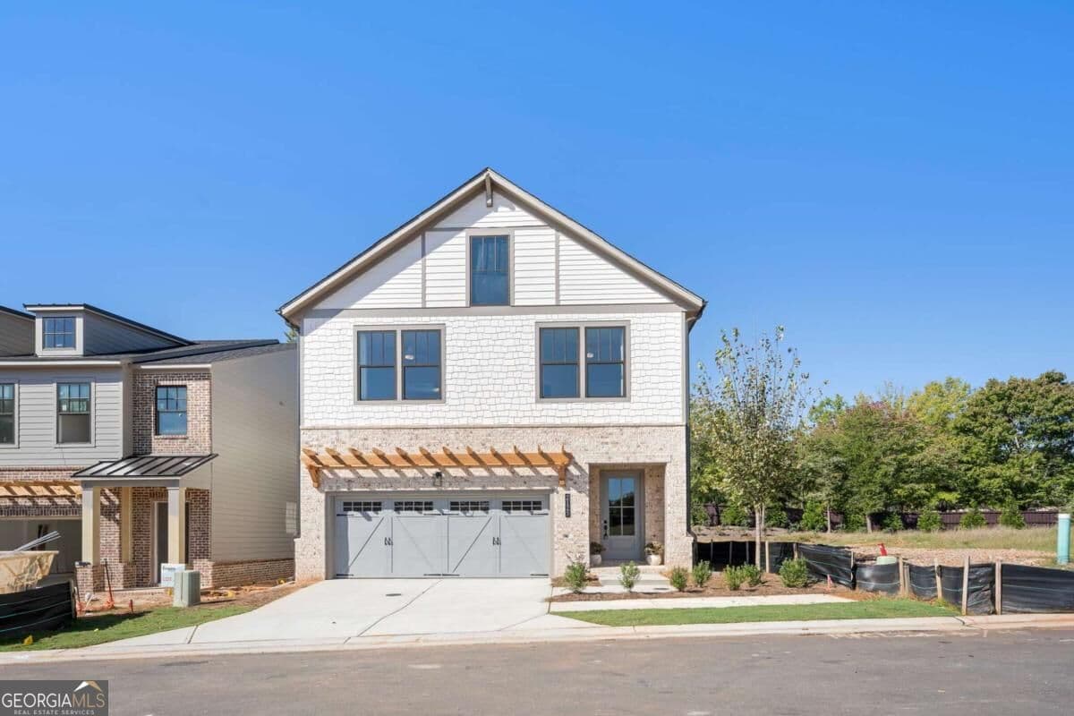 4 bedroom, 3.5 bathroom single family residence for sale at 2135 Fern Circle, Alpharetta, GA 30076