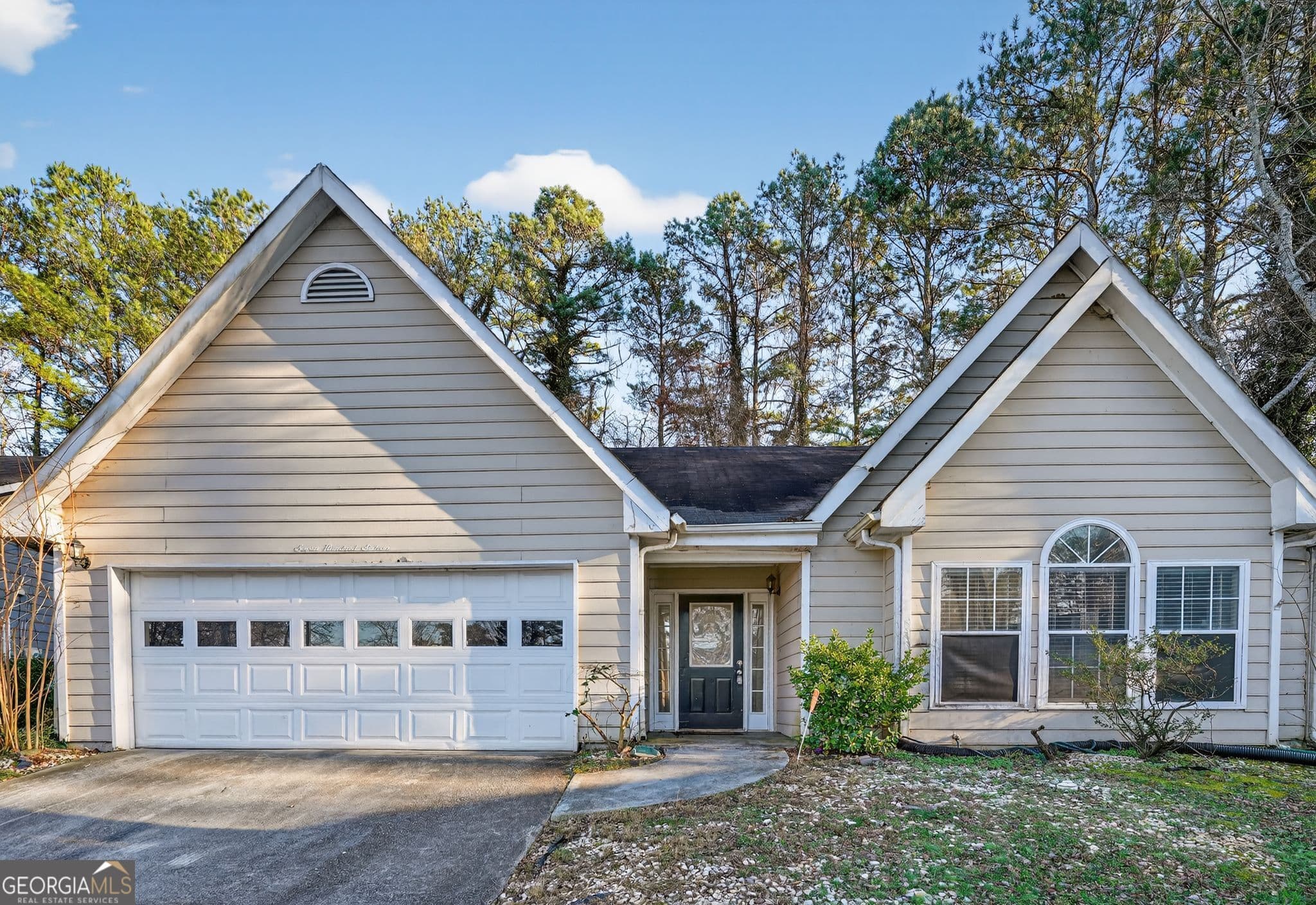 3 bedroom, 2 bathroom, 1,748 sq ft single family residence for sale at 716 Shore Lane, Lithonia, GA 30058