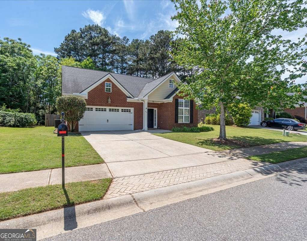 3 bedroom, 2.5 bathroom, 1,911 sq ft single family residence sold at 1090 Brookshire Court, Bogart, GA 30622