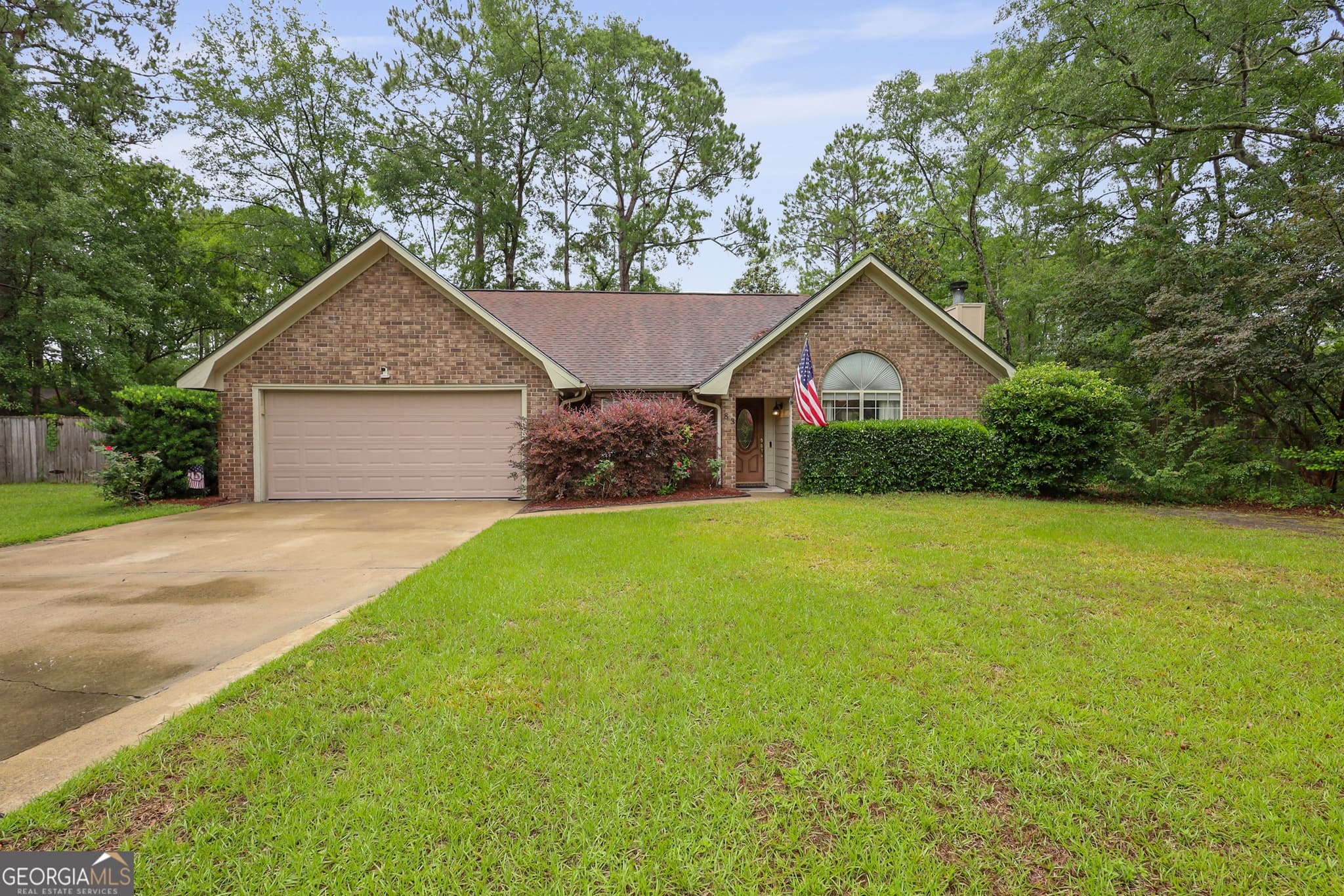 3 bedroom, 2 bathroom, 1,423 sq ft single family residence sold at 83 Pinewood Lane, Allenhurst, GA 31301