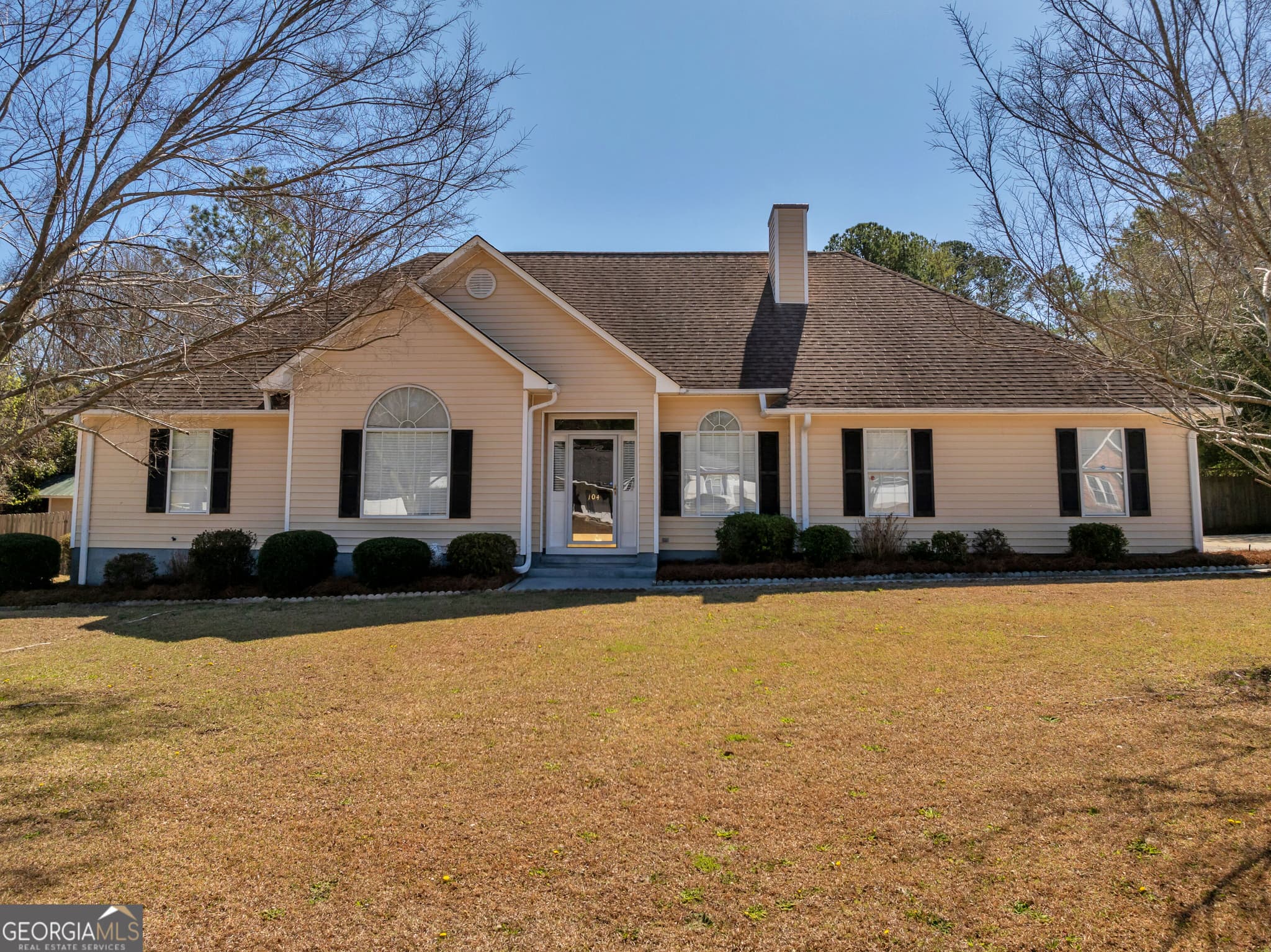 4 bedroom, 2 bathroom, 1,884 sq ft single family residence for rent at 104 Ellison Lane, Dublin, GA 31021 for $2,400 a month