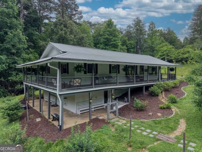 3 bedroom, 2 bathroom, 3,000 sq ft single family residence for sale at 399 Pack Creek Road, Blue Ridge, GA 30513