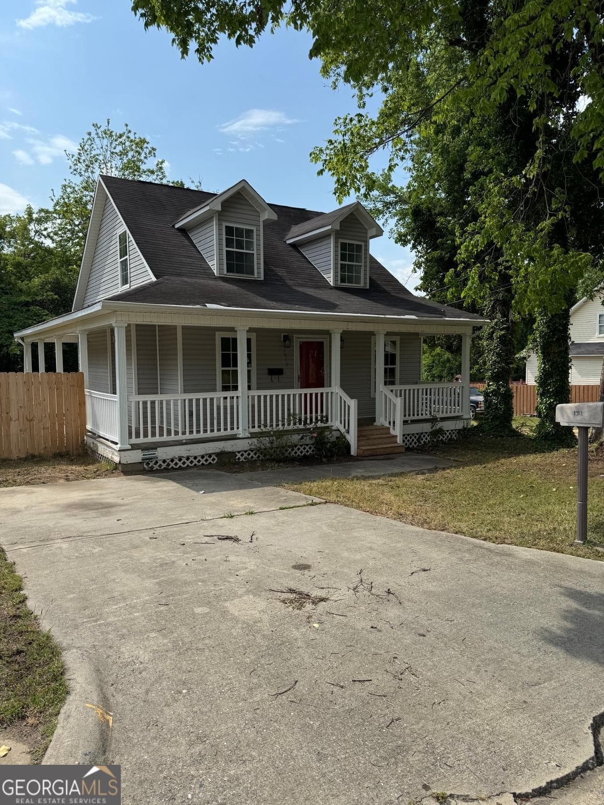 3 bedroom, 2 bathroom, 1,254 sq ft single family residence sold at 1010 Maynard Street, Macon, GA 31217