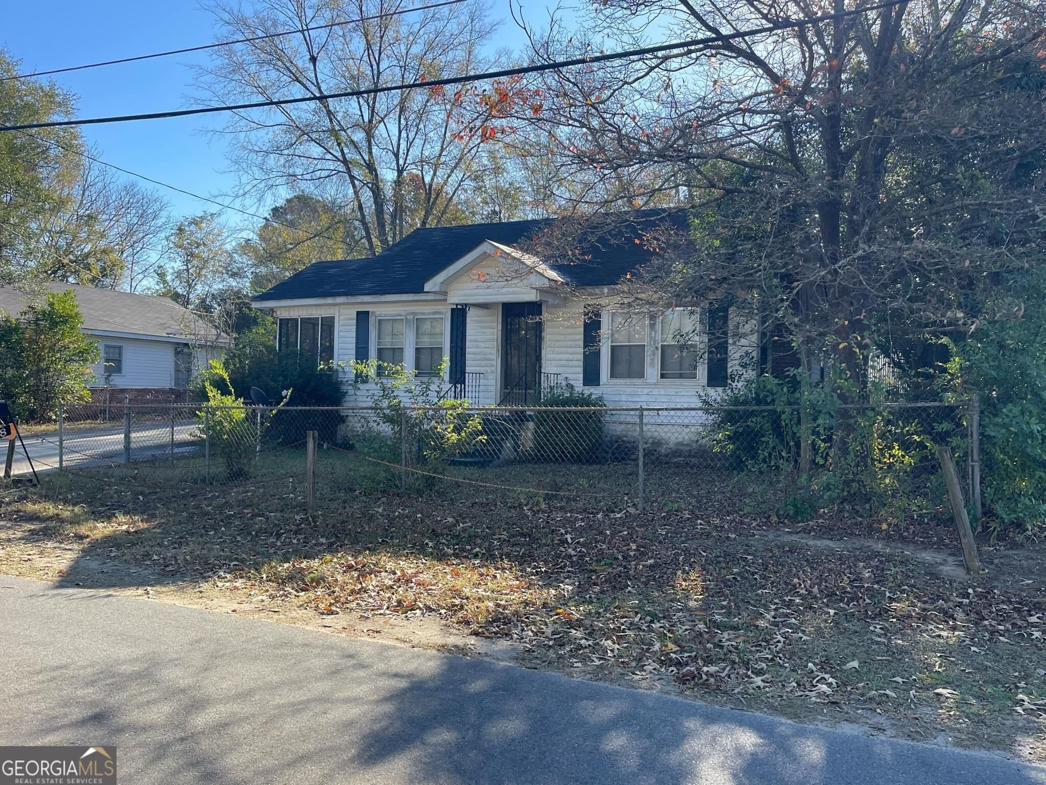 3 bedroom, 1 bathroom, 1,080 sq ft single family residence for rent at 108 Akerman Street, Dublin, GA 31021 for $975 a month