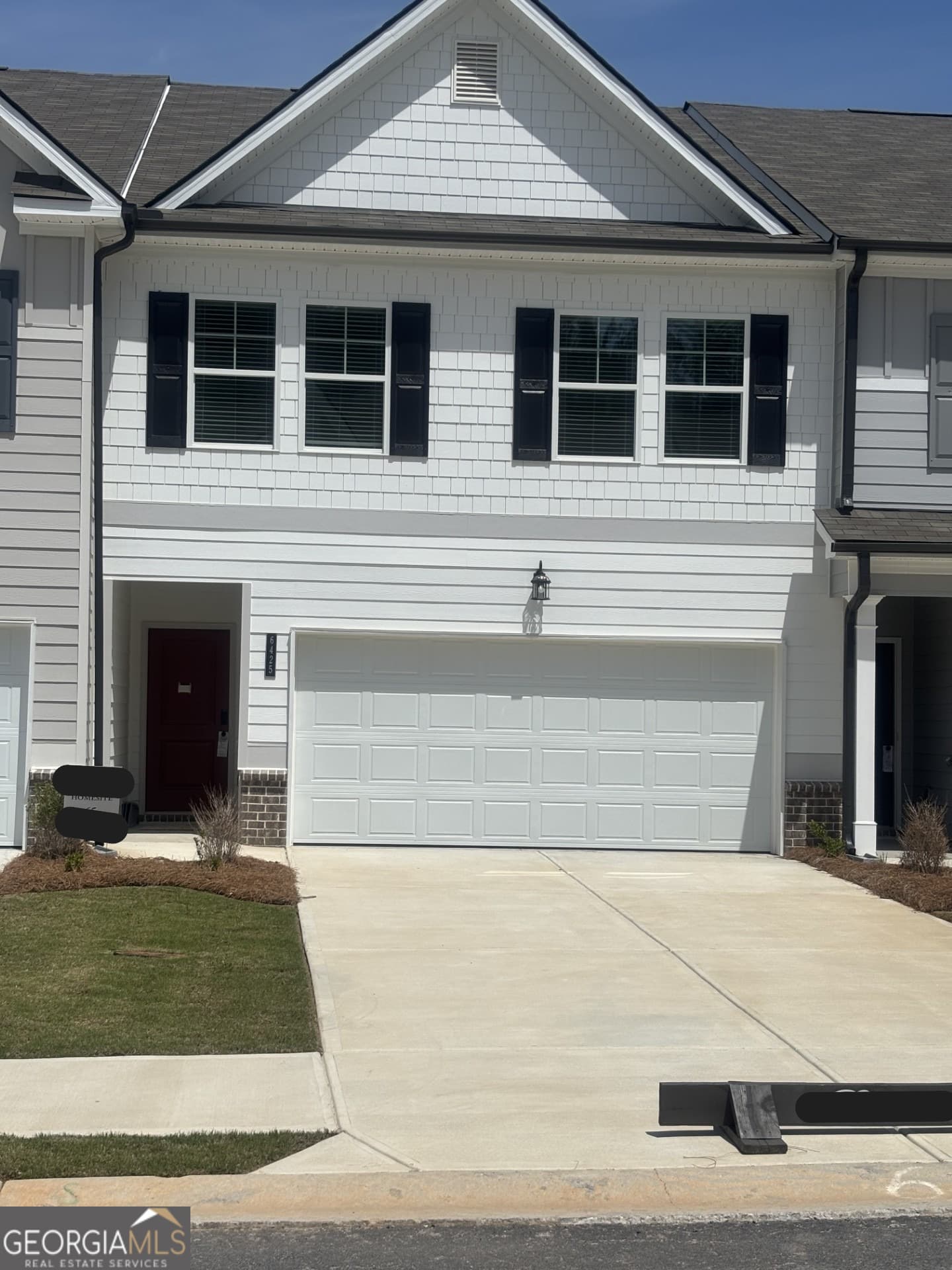 3 bedroom, 2.5 bathroom, 1,695 sq ft townhouse sold at 6354 Sundowner Place 104, South Fulton, GA 30331