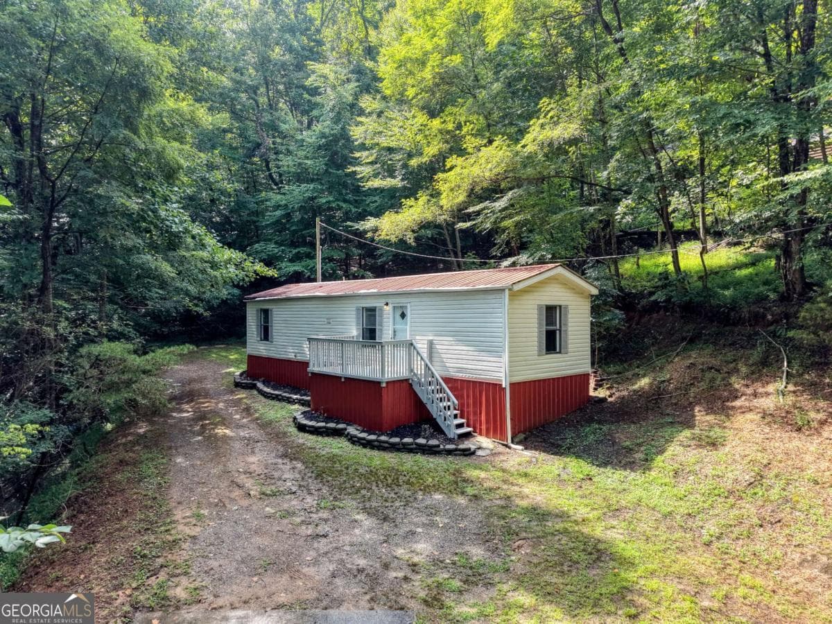 2 bedroom, 1 bathroom manufactured home,single family residence under contract at 8223 True Love Mountain Road, Young Harris, GA 30582