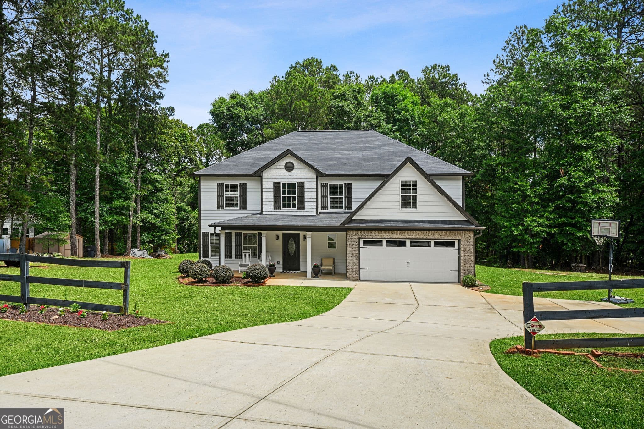 4 bedroom, 2.5 bathroom, 2,706 sq ft single family residence for sale at 776 Burson Maddox Road, Winder, GA 30680