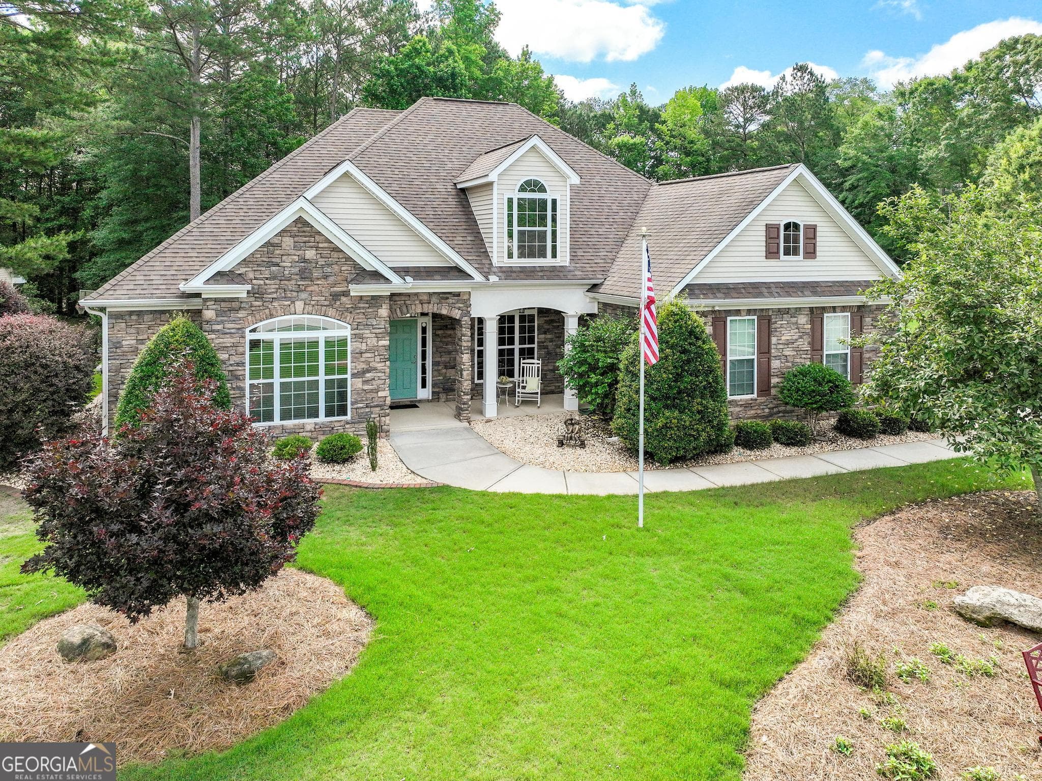 5 bedroom, 4 bathroom, 2,363 sq ft single family residence sold at 180 Brittany Lane, Senoia, GA 30276