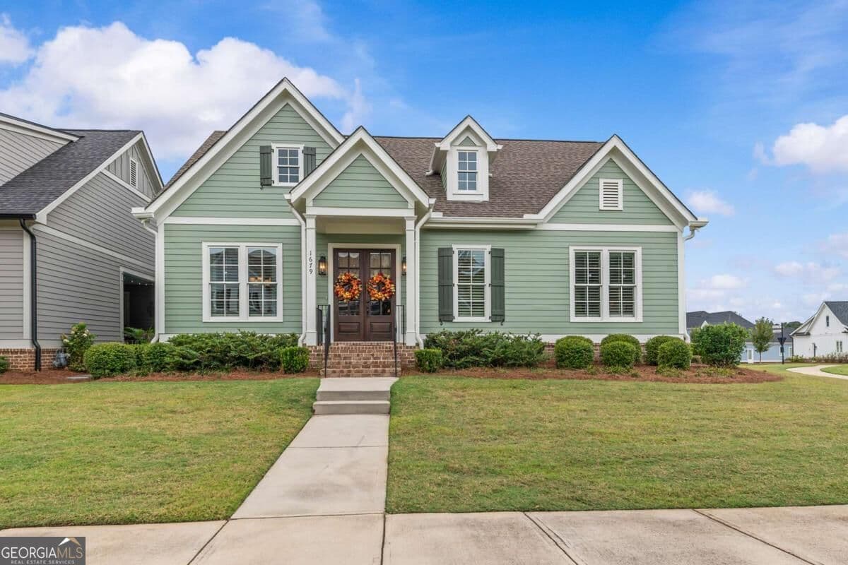 4 bedroom, 4 bathroom, 4,021 sq ft single family residence for sale at 1679 Georgia Club Drive, Statham, GA 30666