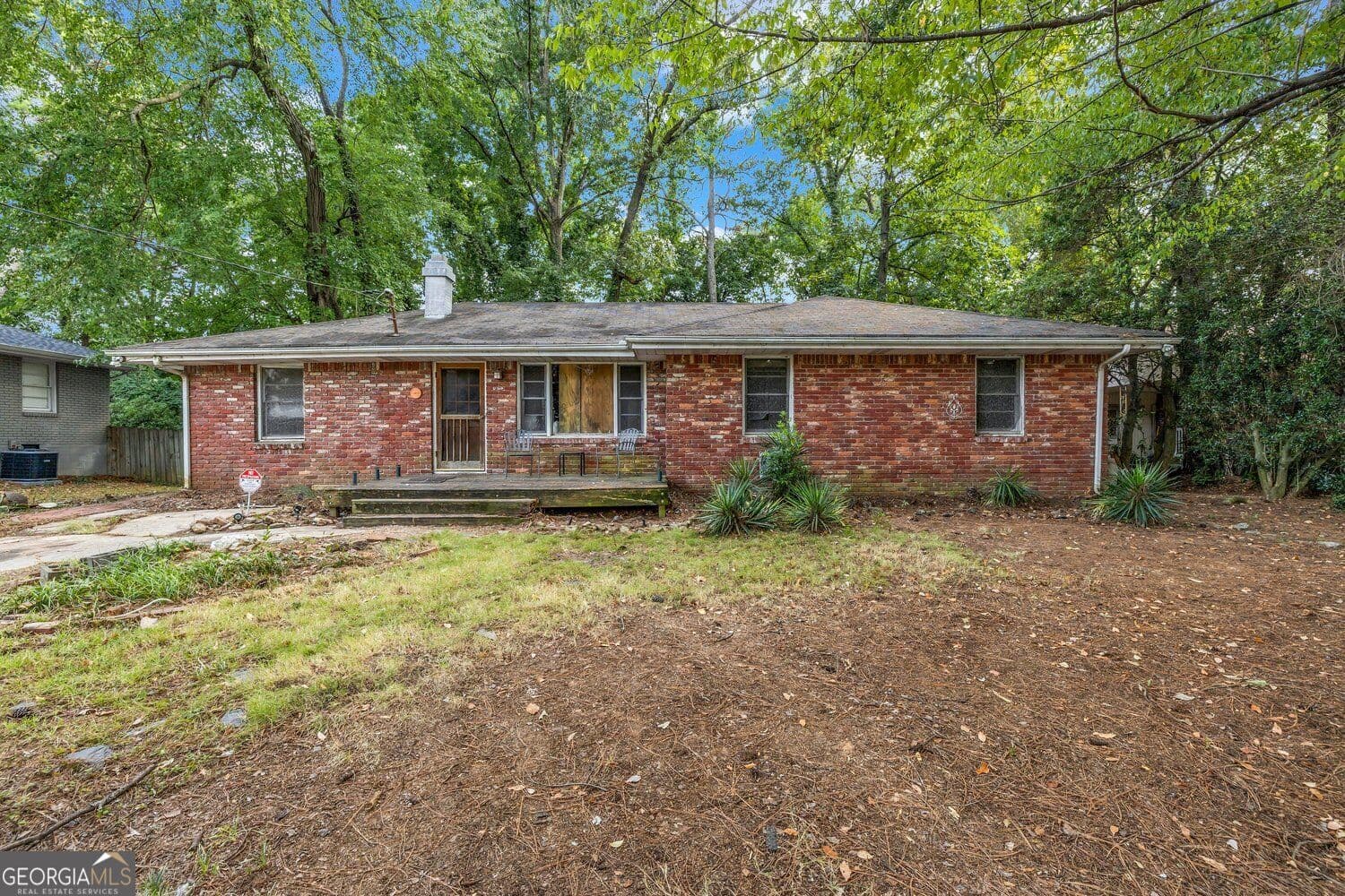 3 bedroom, 2 bathroom, 1,408 sq ft single family residence for sale at 2685 Drew Valley Road, Brookhaven, GA 30319