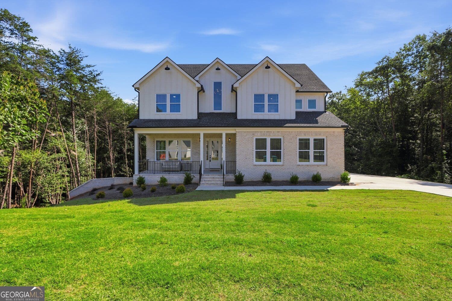 4 bedroom, 4.5 bathroom, 5,246 sq ft single family residence for sale at 418 Beachwood Drive, Cornelia, GA 30531