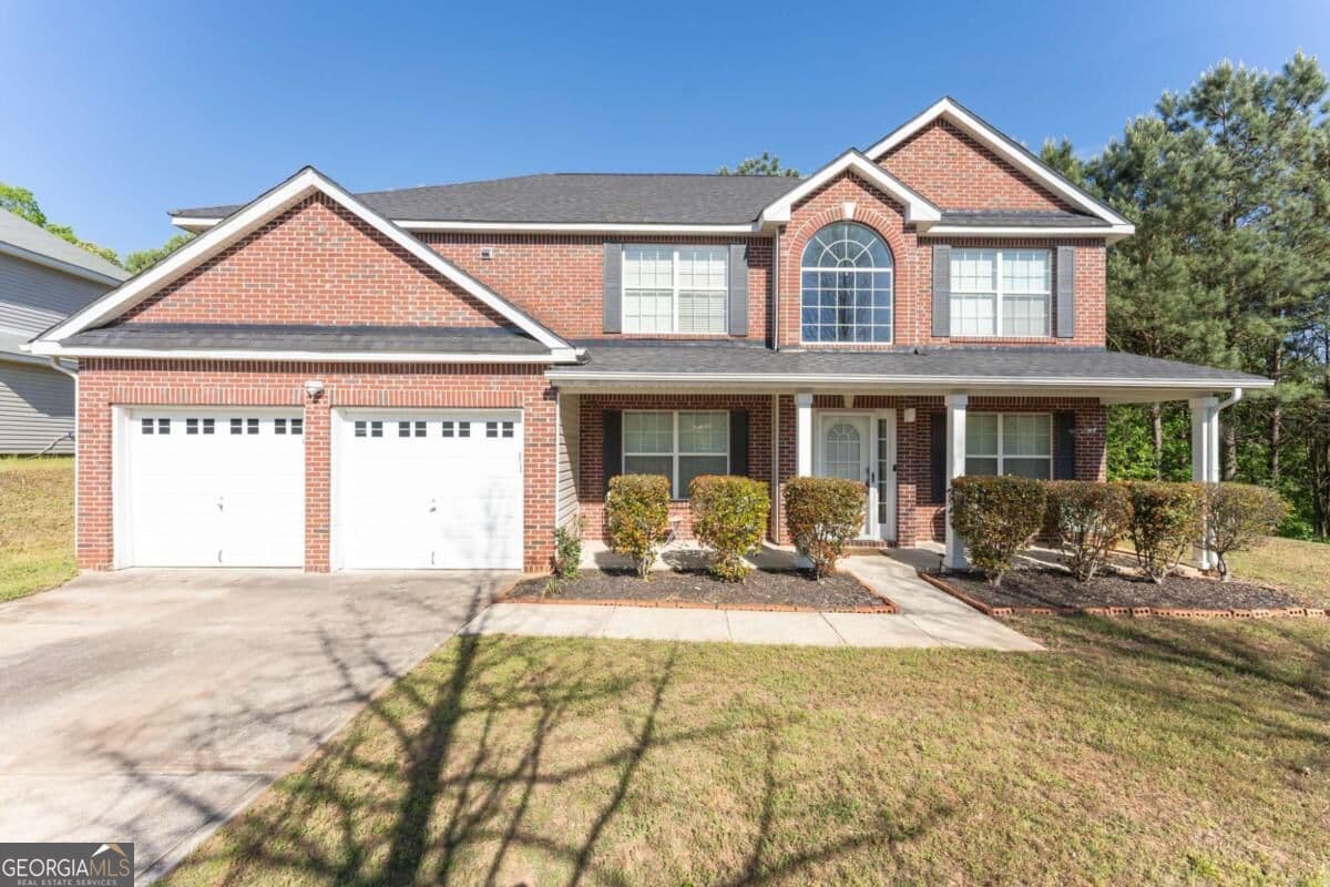 4 bedroom, 3 bathroom, 2,681 sq ft single family residence for sale at 3458 Craggy Perch, Douglasville, GA 30135