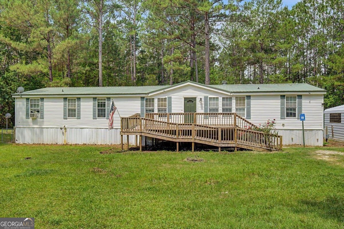 4 bedroom, 2 bathroom, 2,432 sq ft manufactured home,single family residence sold at 118 Tall Timbers Lane, Brooklet, GA 30415