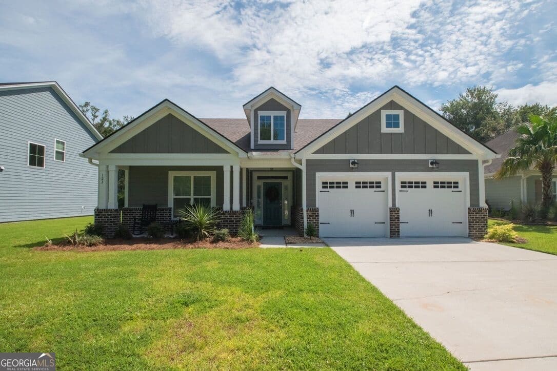3 bedroom, 2 bathroom, 2,080 sq ft single family residence for sale at 122 Clearwater Drive, Brunswick, GA 31523
