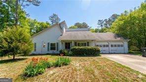 3 bedroom, 2 bathroom, 1,488 sq ft single family residence sold at 5405 Jamestowne Drive, Powder Springs, GA 30127