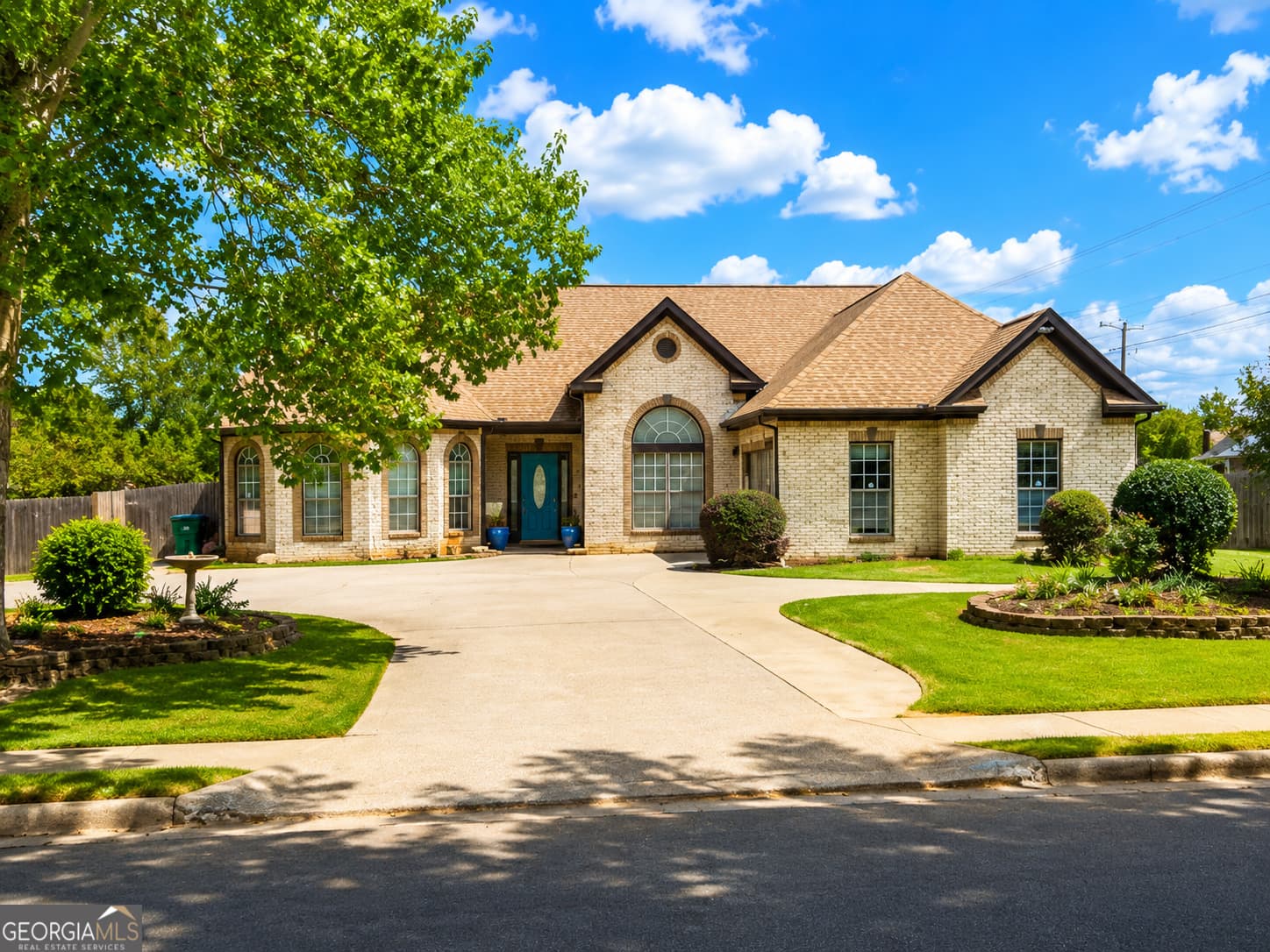 4 bedroom, 3 bathroom, 2,586 sq ft single family residence sold at 100 Wyckliffe Drive, Locust Grove, GA 30248