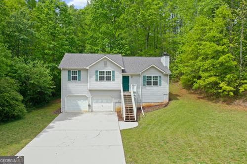 3 bedroom, 2 bathroom, 1,845 sq ft single family residence sold at 401 Farm Brook Lane, Dallas, GA 30157